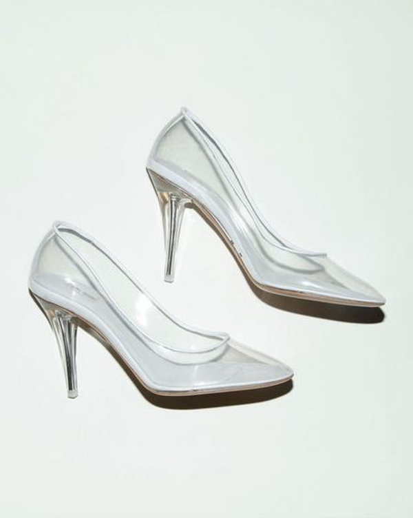 Дизайнер Марк Джейкобс создал хрустальные туфельки