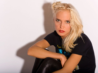 Глюкоза: Мое любимое место в доме – застекленный балкон