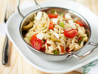 Греческий пасхальный салат Орзо