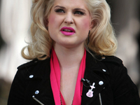 Келли Осборн дразнили "вонючкой Келли"