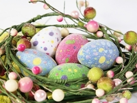 Пасха 2012: Как сделать цветочную пасхальную композицию