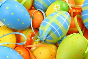 Как сделать уникальные пасхальные яйца (ВИДЕО)