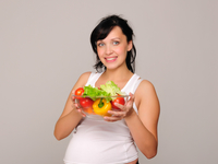 Медики разрешили беременным соблюдать диету