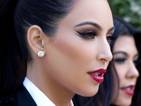 Видео-урок: Макияж в стиле Ким Кардашян