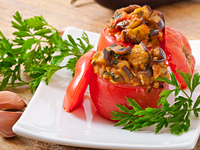 Пикантно: фаршированные помидоры по-сицилийски