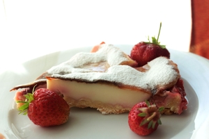 Как приготовить тарт с клубнично-сметанной начинкой