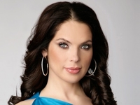 В гостиной модели и светской дивы Влады Прокаевой