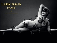 Lady Gaga раскрыла секреты своего первого аромата