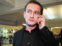 Костя Хабенский покидает Россию?