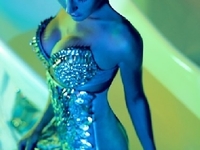 Ева Бушмина в образе русалки снялась для мужского глянца