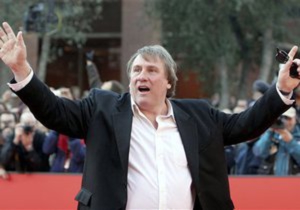 Французский автомобилист обвинил Жерара Депардье в избиении