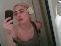 Lady GaGa обнажилась перед камерой