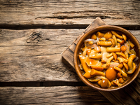 Заготовки из грибов на зиму: топ-3 вкусных рецепта