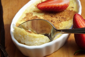 Как приготовить детскую рисовую запеканку (ВИДЕО)