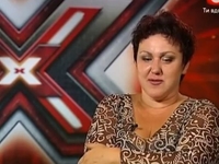 Х-фактор 3: Смешная медсестра Катя спела песню Пугачевой