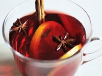 Глинтвейн с имбирем и апельсинами