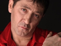 Истории о домах звезд: У Лепса увели 5 млн строители особняка