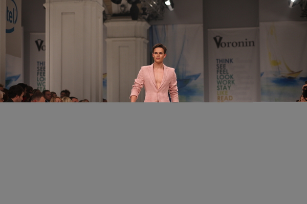 Елена Гроза