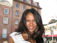 Гайтана представила клип на песню My everything