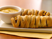 Сосиски-мумии на Хэллоуин