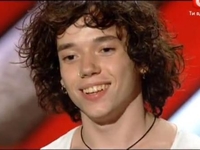 Х-фактор 3: Дмитрий Сысоев показал мускулы и тату