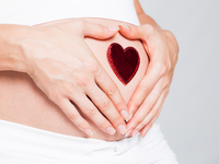 Вагітна у 16 перед выбором: Отец ребенка или обеспеченный мужчина