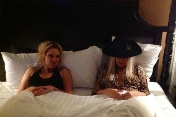 twitter.com/i/#!/ladygaga