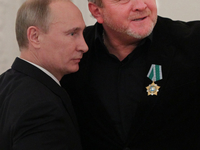 Владимир Путин наградил Олега Карамазова орденом