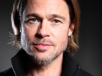 Коллекция мебели, сделанная руками Брэда Питта (ФОТО)