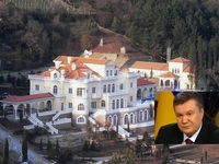 У самого синего моря: Сказочный дом Януковича в Крыму (9 фото)