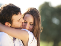 В поисках любви: От первых брачных объявлений до сайтов знакомств