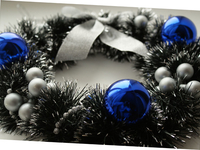 Без лишних затрат: Новогодний венок за 3 минуты из гирлянды (ВИДЕО)