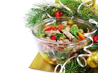 Новогодние салаты из курицы: ТОП-5 рецептов