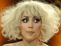 Петербургская прокуратура проверит Lady GaGa на пропаганду гомосексуализма