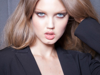 Макияж 2013: Smoky-eyes от Versace