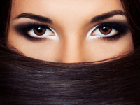 Что делать, чтобы макияж глаз держался дольше