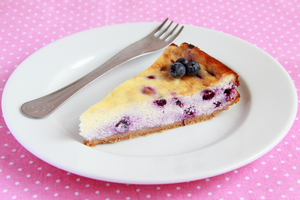 Как приготовить чизкейк с черникой