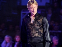 Евгению Плющенко сегодня сделают сложную операцию спины