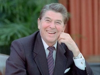 Звезды, которые ушли в политику: Рейган, Ступка и другие