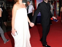 Беременная Жанна Фриске презентовала клип на песню Навсегда