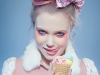 Весна 2013: Модные цвета в макияже