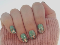 Мастер-класс: Весенний маникюр с блестками