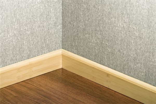 Выбираем качественный плинтус