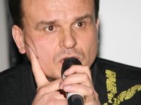 Меладзе подал в суд на Костюка и собирается забрать у него ВИА Гру