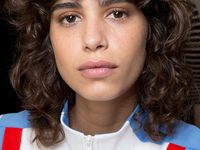 Как увеличить глаза с помощью макияжа