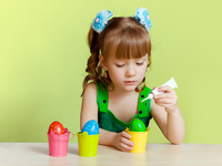 Поделки к Пасхе: Делаем Красную королеву из сказки Кэрролла