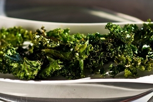 Как приготовить зеленые чипсы (ВИДЕО)