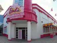 Дом девичьей мечты: Во Флориде построили копию дома Барби (ФОТО)