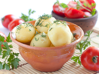 Блюда из молодого картофеля: ТОП-5 рецептов