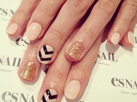 Выпускной 2014: Идеи для праздничного маникюра